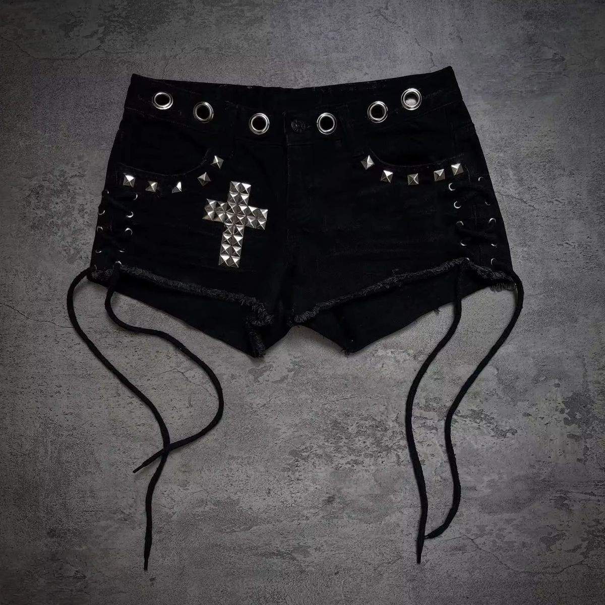 Y2K Summer Men's And Women's High Street Gothic Cross Rhinestone Design Trendy Niche Millennial Shorts_ecoleips.com