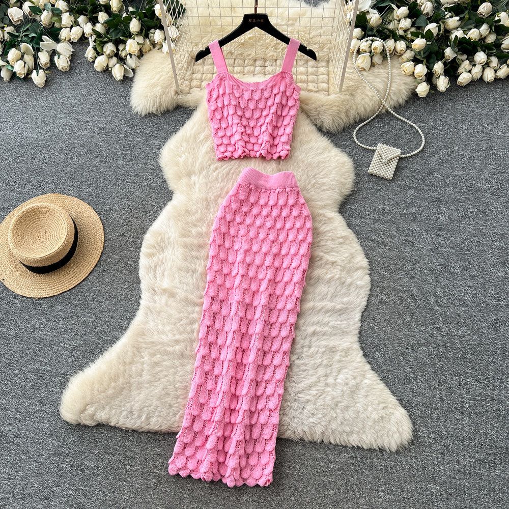 Retro Hong Kong Style Knitted Two Piece Set for Women Slim Fit Summer Vest High Waisted Skirt Versatile Commuter Style_ecoleips.com