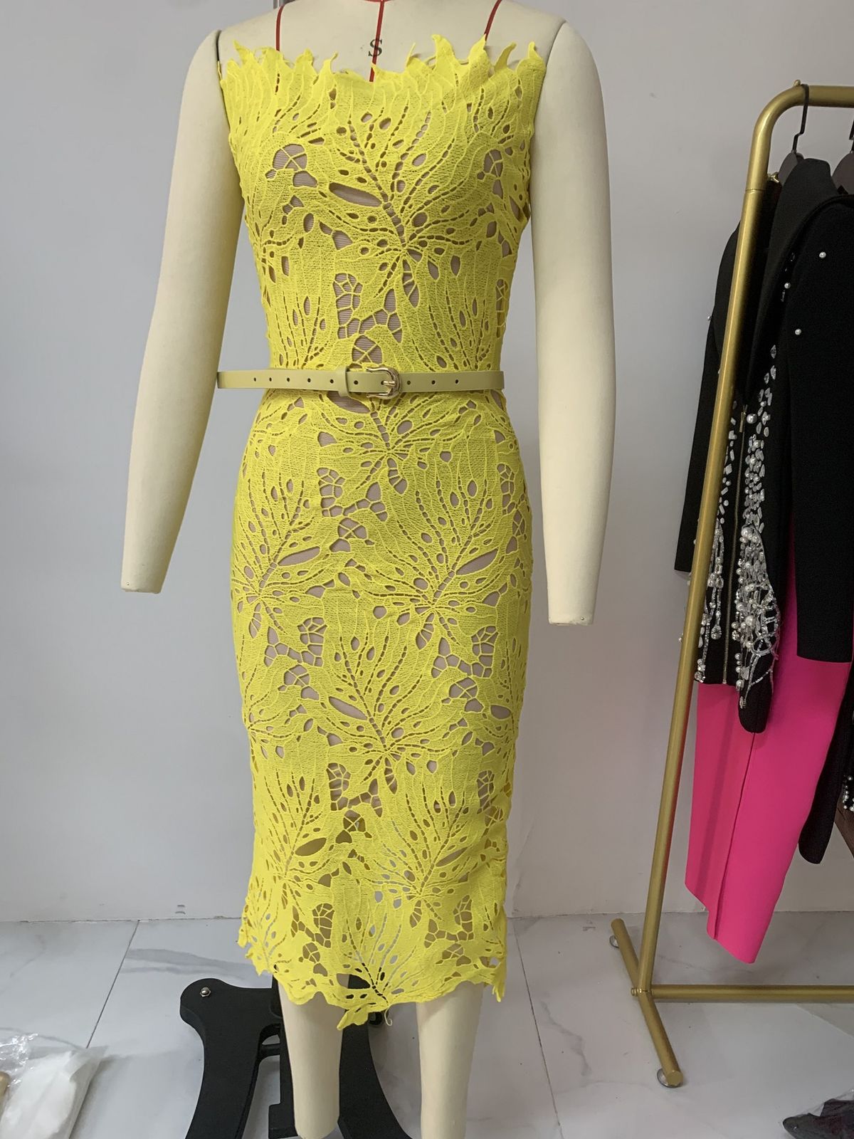 Women's Clothing Supply Tube Top Maple Leaf Lace Belt Slim Bandage Dress Small Dress Seaside_ecoleips.com