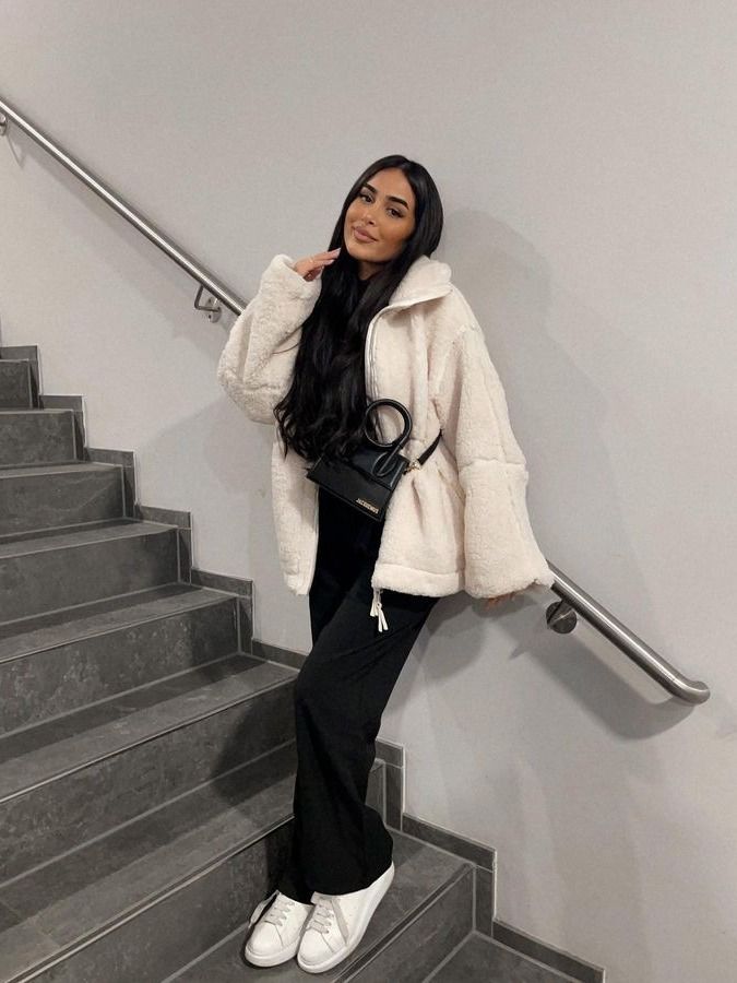 2026 New Women's Plush Jacket Fashionable Loose Cashmere Statement Casual Outdoor Zip Jacket_ecoleips.com