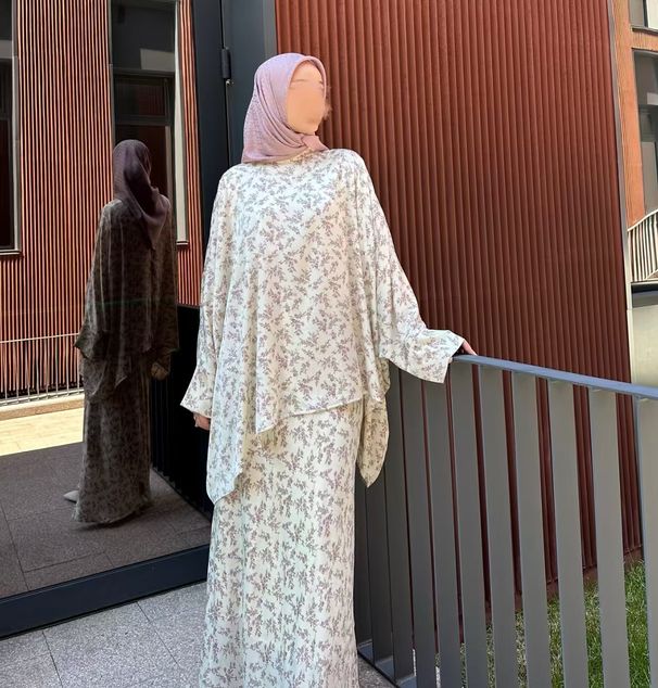 Women's Clothing Muslim Women's Bat Shirt Top Sweet Print Skirt Two Piece Set_ecoleips.com