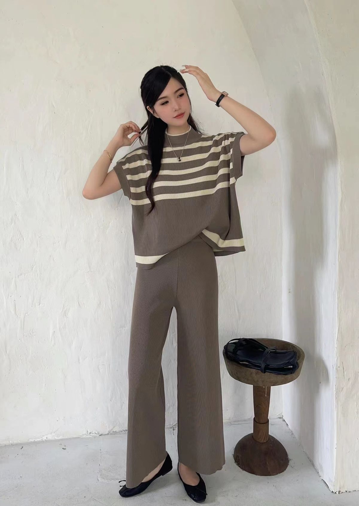 Color Blocked Striped Knit Sweater Set Korean Style Fashionable Slightly Sheer Loose Sleeveless Two Piece Outfit for Women New Design_ecoleips.com