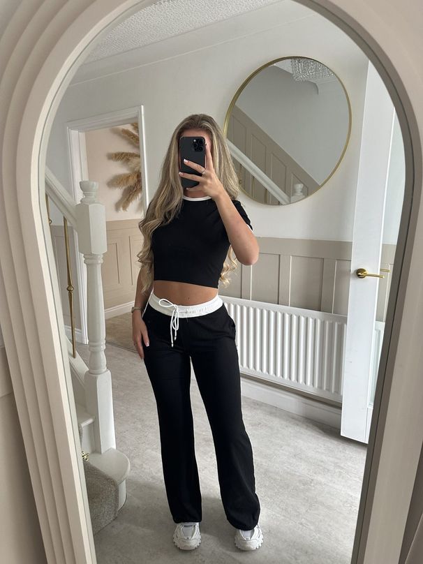 2026 New Fashion Casual Suit Women's Color Matching Body Sculpting Short-sleeved Drawstring Wide-leg Pants Two-piece Set_ecoleips.com