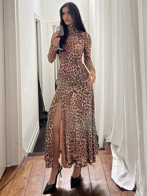 Hugcitar 2026 Leopard Print Turleneck Long Sleeve Slit Sexy Bodycon Midi Drses Spring Women Fashion Clothes Party Festival_ecoleips.com