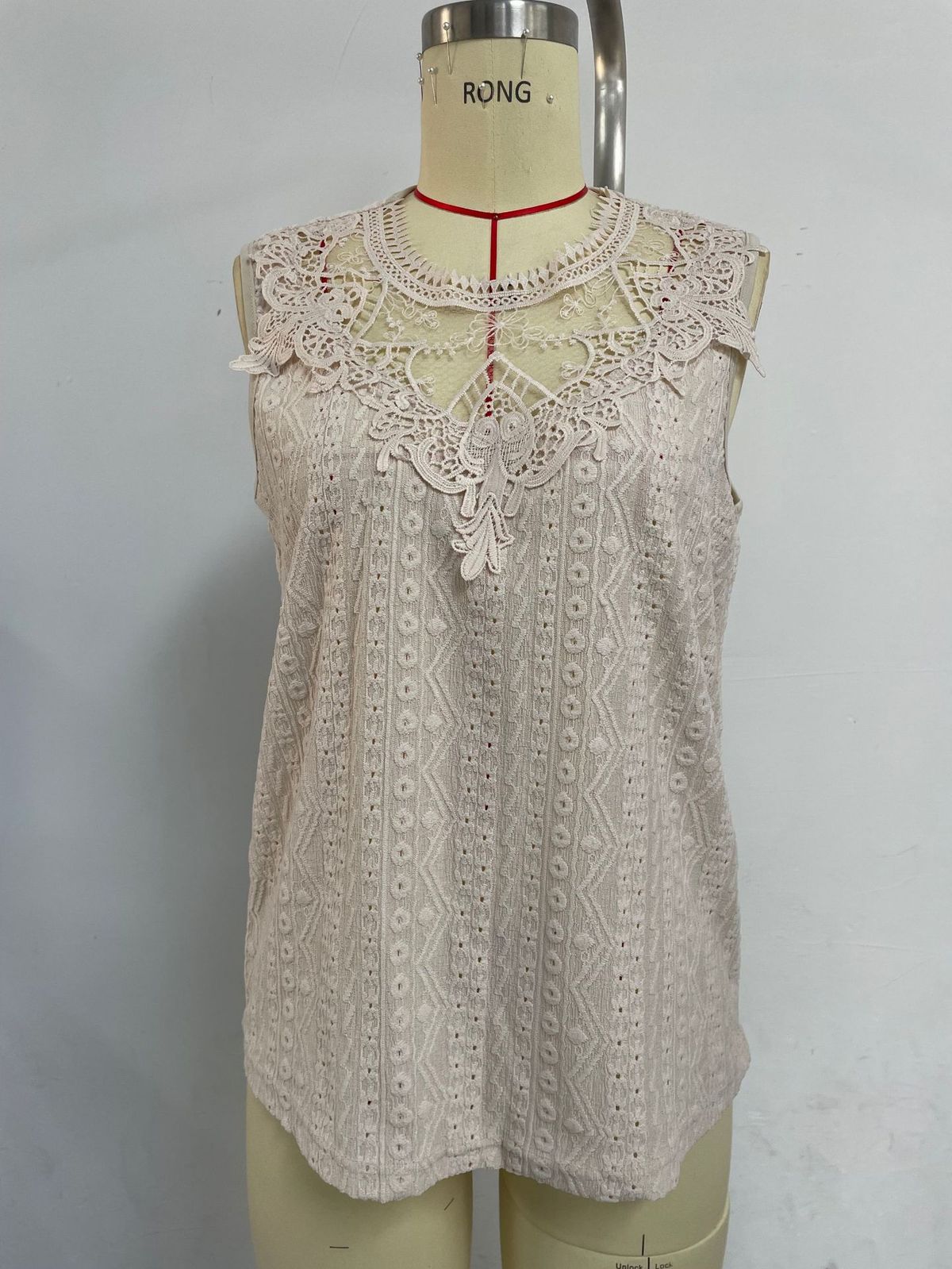 K Fashionable And Elegant Lace Collar Patchwork Small Vest Women's Solid Color Hook And Loop Suspender Top_ecoleips.com