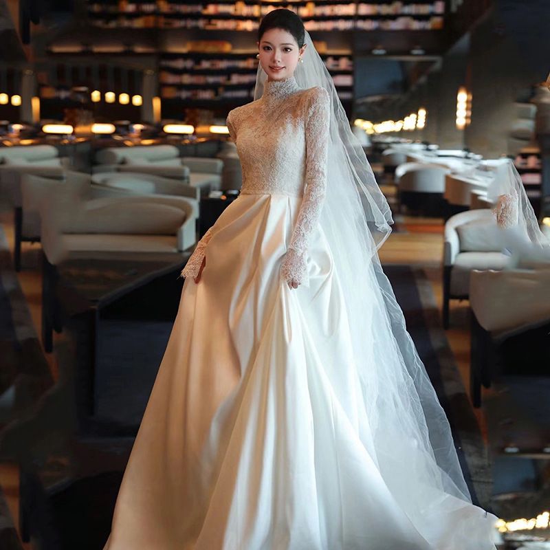Women's Clothing Elegant Style Long Sleeved Lace Wedding Dress Luxurious Spring Bridal Gown With Train For Reception_ecoleips.com