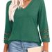 Loose-Fitting V-Neck Knit Sweater With 7/10 Sleeves, Casual Top Featuring A Perforated Design_ecoleips.com
