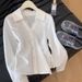 Elegant plus Size White Lace Trimmed Shirt French Style Chic V Neck Long Sleeve Fitted Waist Blouse for Women_ecoleips.com