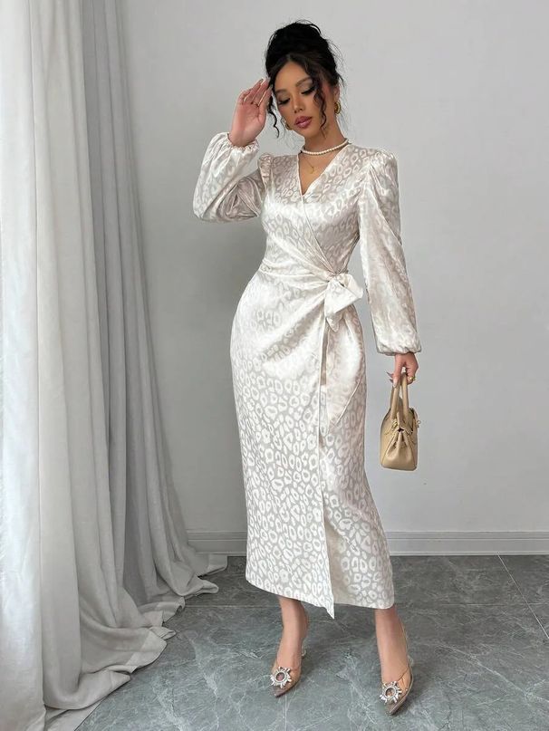 "Elegant Leopard Print Jacquard Maxi Dress With Tie Waist – Long Sleeve Resort Dress For Women"_ecoleips.com