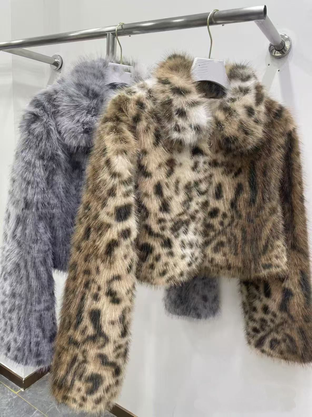 Women's Clothing Faux Fur Jacket – Short Eco-Friendly Leopard Print Coat (Brown, S/M/L)_ecoleips.com