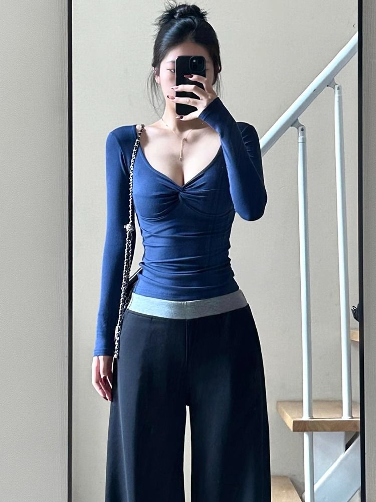 Women Fashion Deep V Neck Tops Long Sleeve T Shirt Autumn Female Sexy Low Cut Solid Slim Fit T-shirts Aesthetic Clothes_ecoleips.com