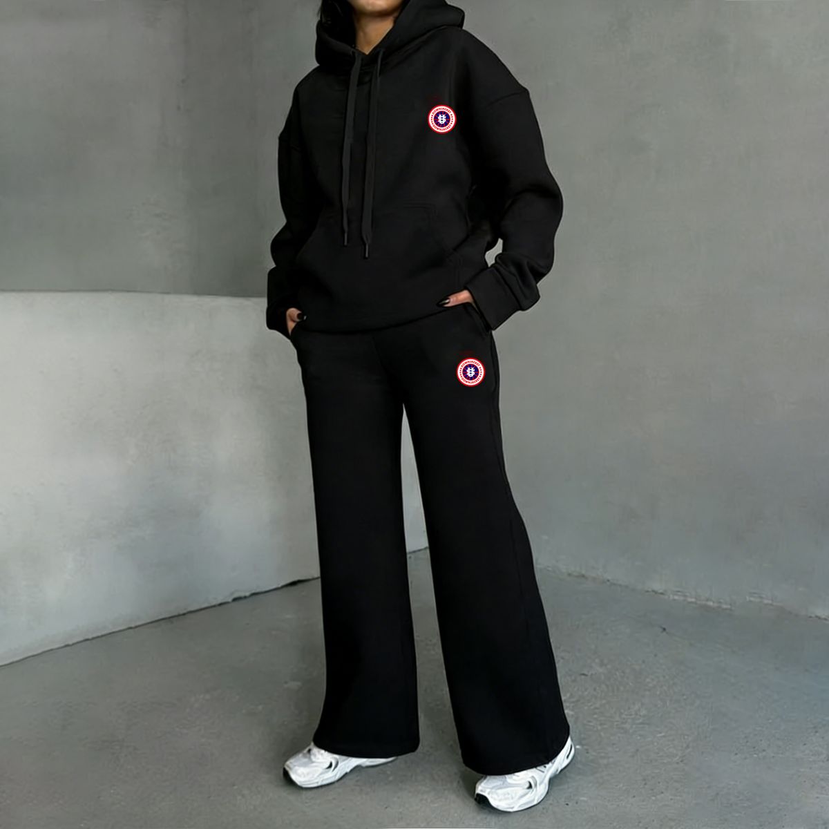 Women's Premium Fleece Tracksuit - Oversized Hoodie & Wide-Leg Sweatpants With Subtle Print Accents_ecoleips.com