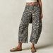Women's Relaxed Straight Leg Jeans – Mid-Rise Comfort Denim With Vintage Wash & Animal Print Options (S-XXL)_ecoleips.com