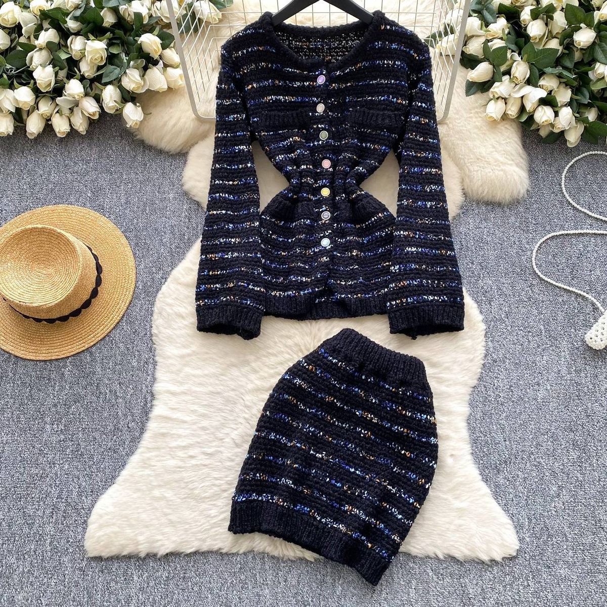 Women's Clothing Elegant Striped Knit Top & Fitted Waist Top Set – Black/White (One Size Fits Most)_ecoleips.com