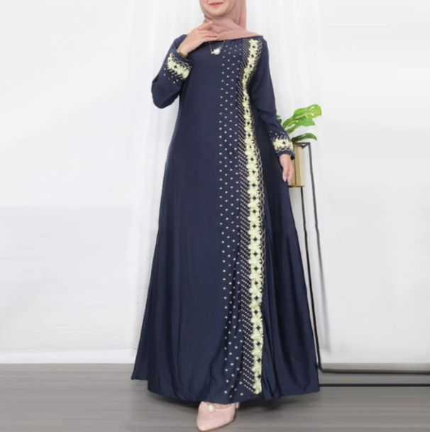 2025 New Muslim Robe Positioning Printing Fashionable And Elegant Long Sleeved Loose Dress_ecoleips.com