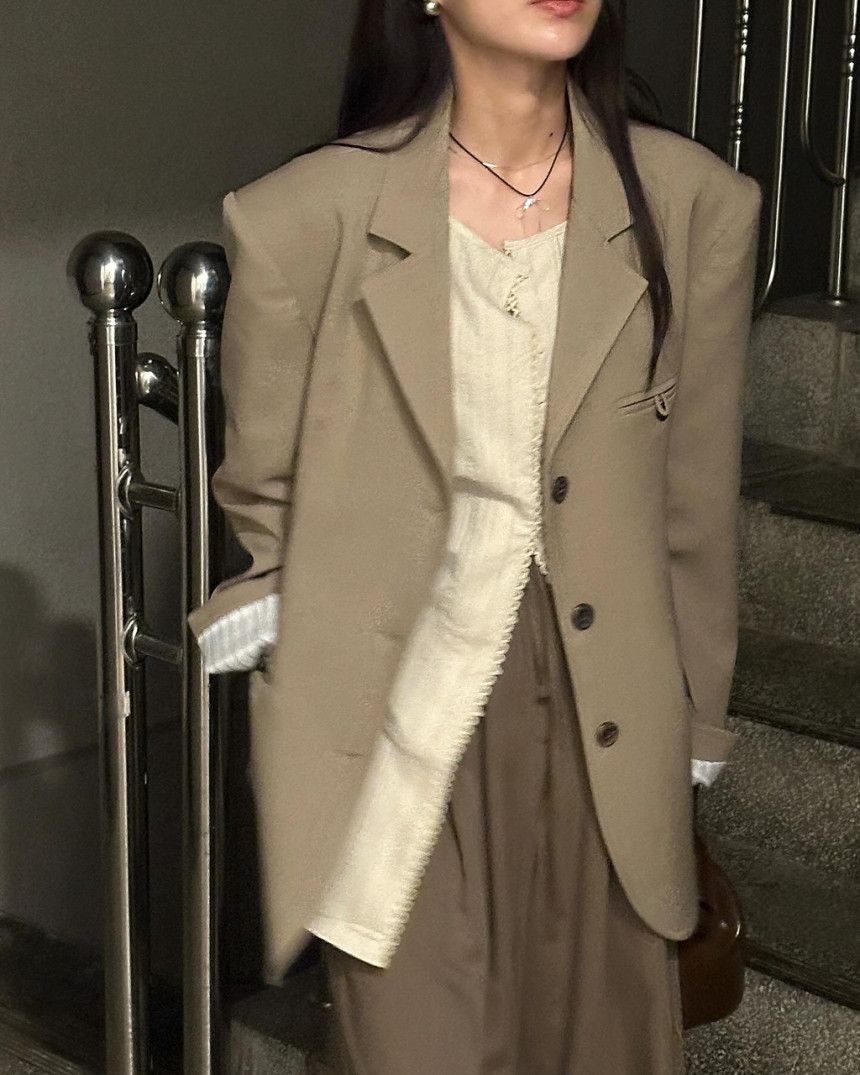 Dongdaemun 2026 Early Spring New Style, Elegant And Simple, Good Fit, Suitable For Commuting, With A Back Slit Design,_ecoleips.com