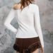Sexy Girl's Unique Off-Shoulder Slim Fit T-Shirt Long Sleeved Printed Base Layer Top with Slimming Design for Women_ecoleips.com