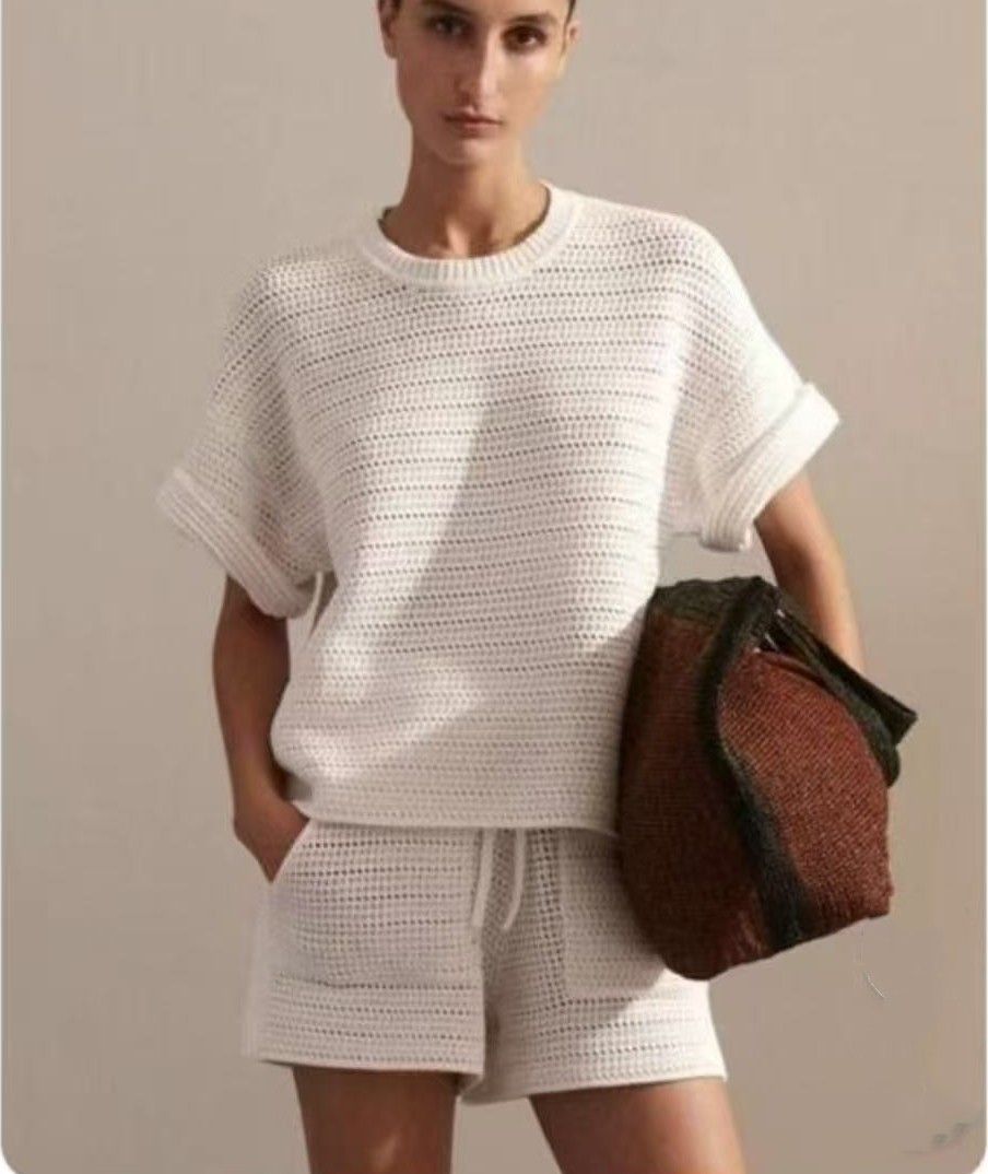 Women's Clothing Summer New Round Neck Hollow Casual Short Sleeved Shirt Shorts Solid Color Sports Two Piece Suit For Girls_ecoleips.com