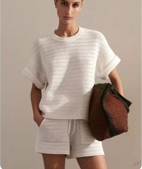 Women's Clothing Summer New Round Neck Hollow Casual Short Sleeved Shirt Shorts Solid Color Sports Two Piece Suit For Girls_ecoleips.com