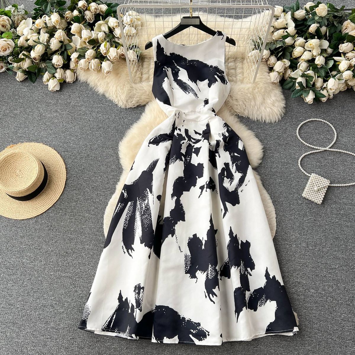 Women's Retro Sleeveless Dress – High-Waisted A-Line Summer Dress With Elegant Print Breathable & Lightweight_ecoleips.com
