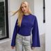 Women's Solid Color Round Neck Slim Fit Long Sleeve Top With Flared Sleeves - Comfortable & Stylish Casual Blouse For Everyday Wear_ecoleips.com