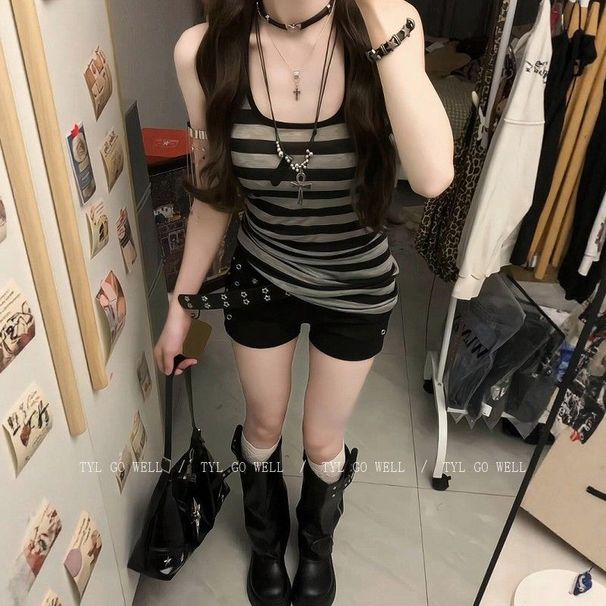Black And Gray Contrast Striped Tank Women, 2025 Summer New Style, Slim-fit, Flattering, Suitable For Wearing As_ecoleips.com