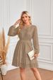 Women's Clothing V Neck Hollow Eyelet Embroidery Pleated Long Sleeved Dress_ecoleips.com