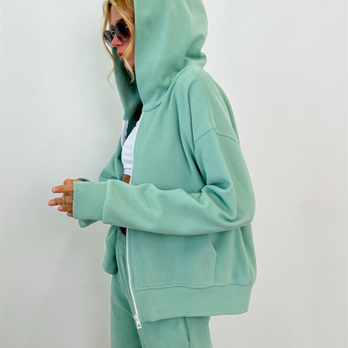 New Women's Clothing Long-sleeved Sweater Trousers Sportswear Suit Women_ecoleips.com