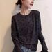 A Long-Sleeved T-Shirt With Grey Polka Dot Print As The Base Layer, A Loose Round-Neck Top For Spring And Autumn, And A_ecoleips.com