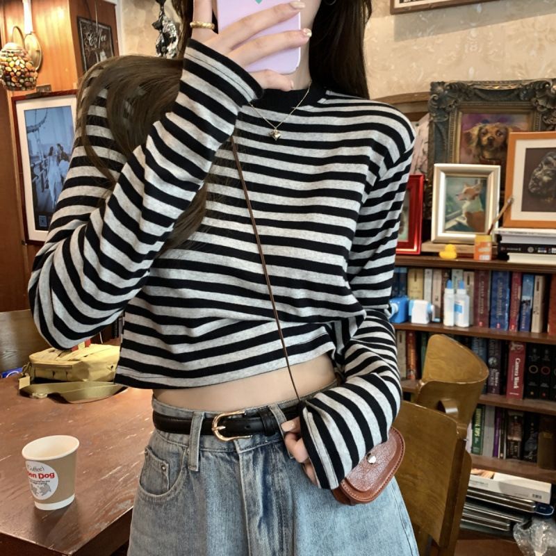 Colorful Striped Long-Sleeve T-Shirt For Women Perfect For Autumn Casual Wear. Slimming Design With Built-In Base Laye_ecoleips.com