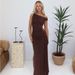 European And American Women's Fashion 2025 Spring/Summer New Product: Stylish Slim-Fit Asymmetrical Neck Sleeveless Slit_ecoleips.com