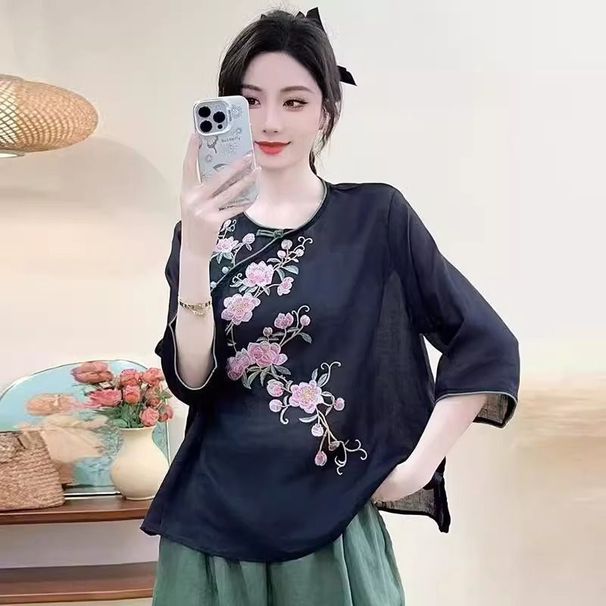 Summer Clothing Featuring A Retro, Ethnic Style With Short Sleeves And Round Neck; Made Of Cotton-Linen Fabric. Also Ava_ecoleips.com