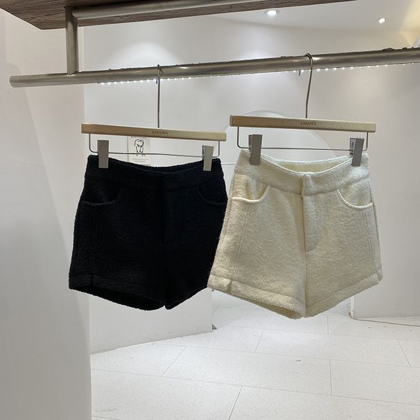 Women's White High-Waisted Wool Shorts Slimming Versatile Casual Straight Leg Bodycon Hot Pants for Autumn/Winter 2025 New Style_ecoleips.com