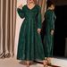 Elegant Plus Size V-Neck Evening Dress For Women - Long Sleeve A-Line Formal Gown For Wedding & Special Occasions_ecoleips.com