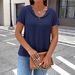 New Women's Clothing Collection For Spring/Summer 2026: Solid-Colored Tops With Buttoned Details, Stylish Short-Sleeved_ecoleips.com