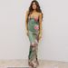 European And American New V-Neck Sexy Backless Vacation Style Elegant Slim Fit Printed Design Strap Dress Women's_ecoleips.com