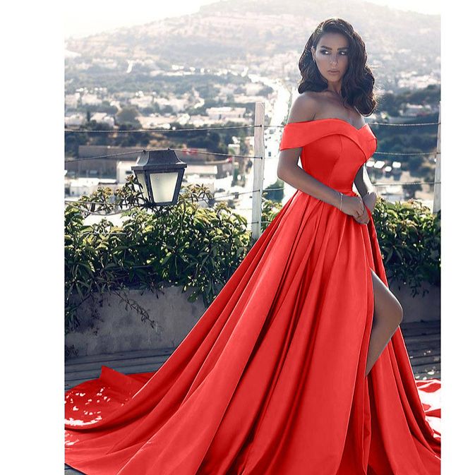 Women's Dress Solid Color One-shoulder Elegant Evening Dress_ecoleips.com