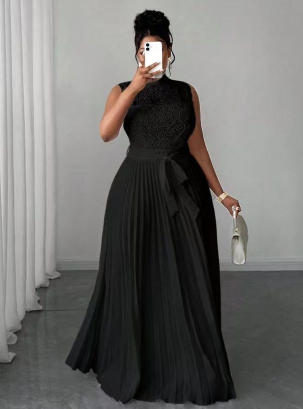 Plus Size Women's Black Lace Splice Pleated Dress_ecoleips.com