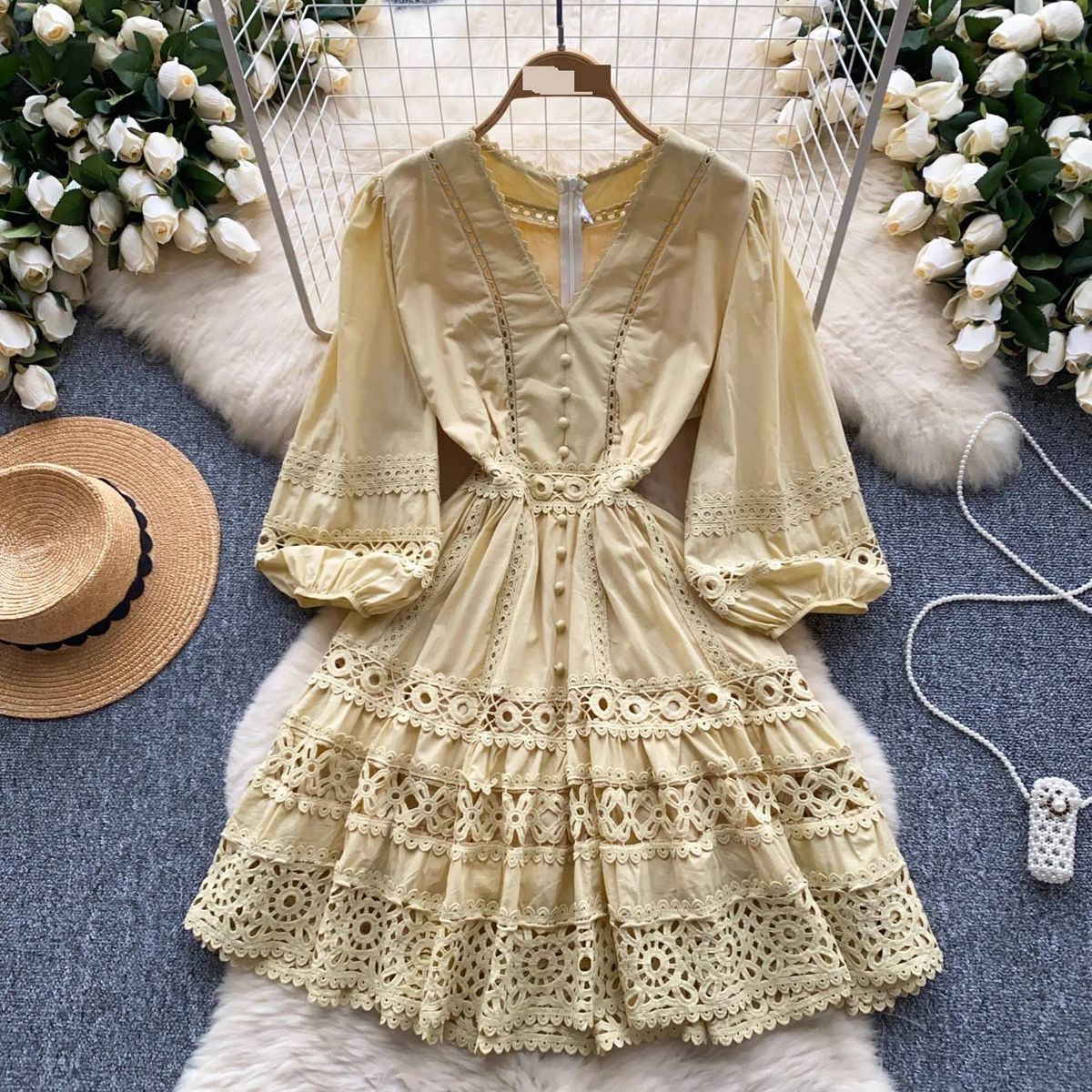 Women's French Style Lace V-Neck Dress – Elegant Long Sleeve, Single Breasted & Puffy Design (Yellow/White/Blue/Black, M/L/XL)_ecoleips.com