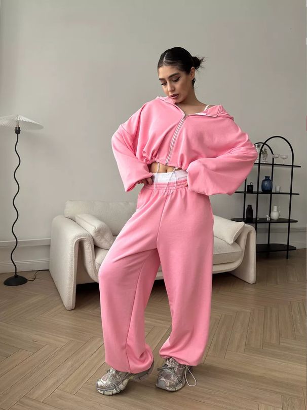 Voya Women's Two Piece Tracksuit Set – Pink Cropped Zip-Up Hoodie & Wide Leg Joggers, Casual Loungewear, EU Daily Active Wear_ecoleips.com