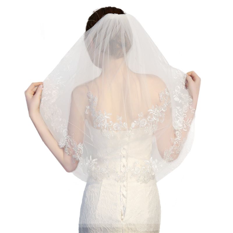 Korean-Style Short Bridal Veil With Double-Layer Ledge – Delicate Lace Wedding Veil For Photography & Ceremonies (Ivory/White)_ecoleips.com