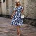 Spring/Summer Short-Sleeved V-Neck Dress With Leaf Print And Wide Skirt, Waist-Bound Design_ecoleips.com