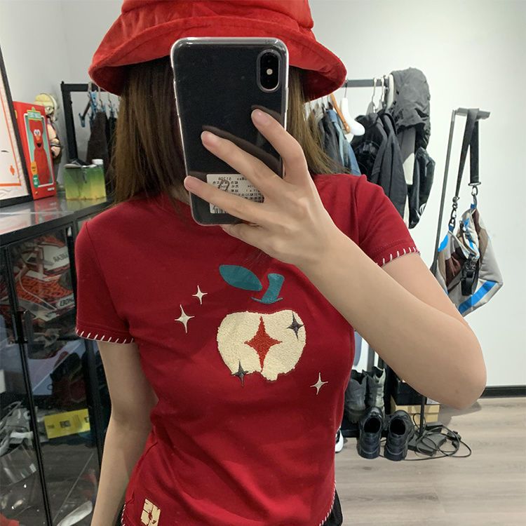 Onalippa Super White Embroidered Spicy Girl Shoulder Short Sleeved T-shirt Women INS Pure Desire Style Show Thin Unique Top_ecoleips.com