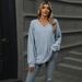 2025 Autumn/Winter New Solid Color V-neck Loose Casual Long Sleeve T-shirt Top Women's Wear_ecoleips.com