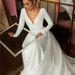 Satin Elegant Lace Long Sleeve V Neck Backless Sexy Trailing Bride Wedding Dress_ecoleips.com