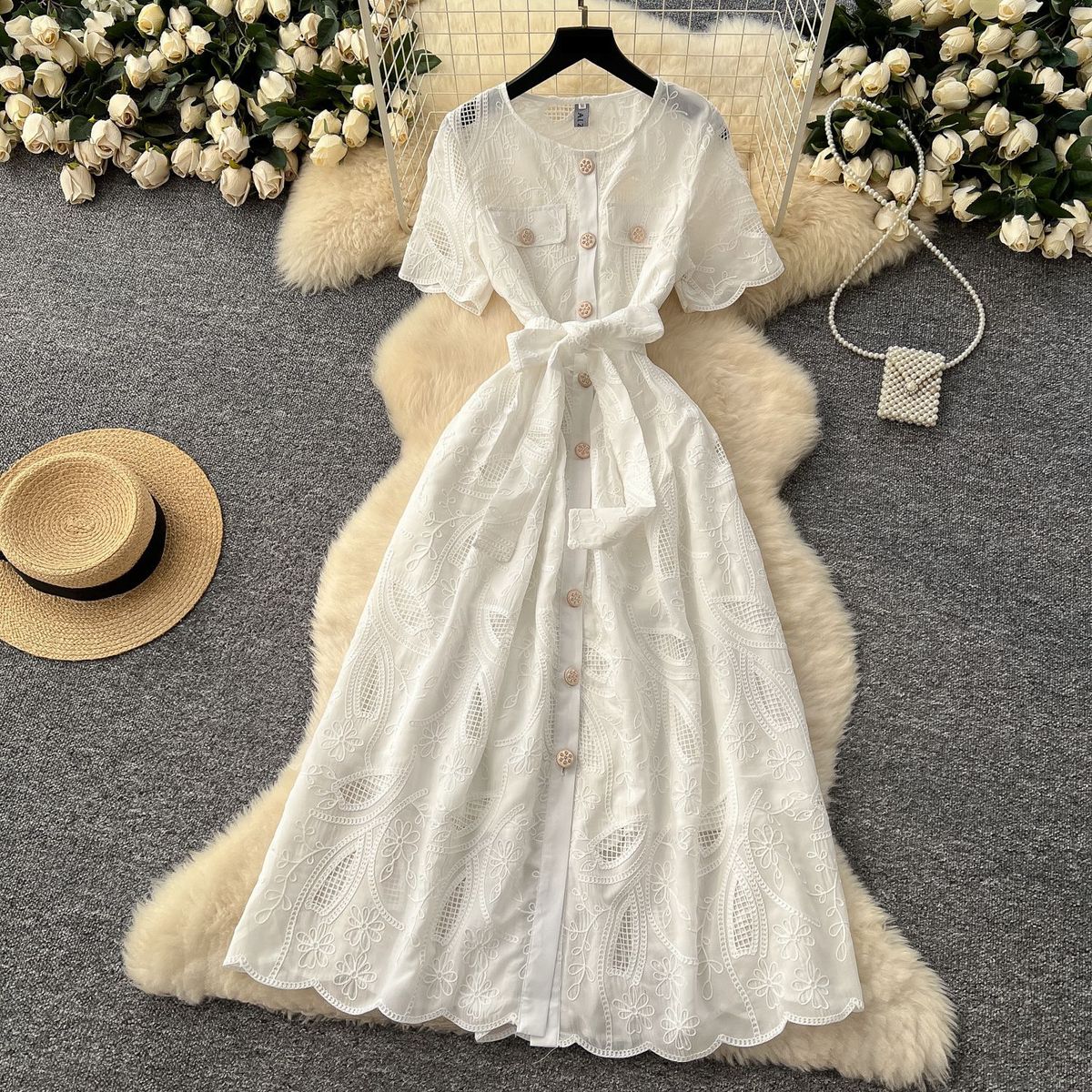 Women's Clothing Summer Retro Heavy Hollow Embroidery Round Neck Waist Short Sleeve Dress Women's Slim Single Breasted Long Skirt_ecoleips.com