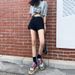 Black Rolled Hem Denim Shorts For Women 2025 Summer New High Waist Loose Slimming A-line Girl Wide Leg Hot Pants_ecoleips.com