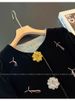 girl Autumn Winter Retro New Chinese Style Round Neck Three-Dimensional Flower Button Placket Decoration Loose Slimming_ecoleips.com