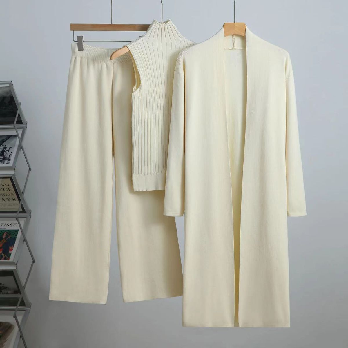 Elegant Knit Lounge Set - Sleeveless Vest, Cardigan & Pants (3-Piece Outfit, Solid Colors, Versatile Sizing)_ecoleips.com