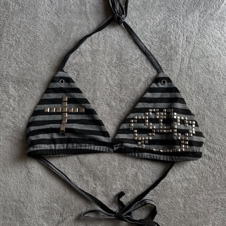 Summer New Women's Halter Neck Swimsuit Striped Print Cross Rhinestone Sexy Fashion 2026_ecoleips.com